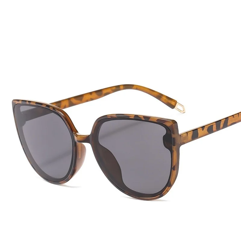 LONSY Класически Квадратни Vintage Слънчеви Очила Дамски Модни Маркови Дизайнерски Слънчеви Очила За Жени Нюанси Ретро Gafas Oculos De Sol UV400 Изображение 4