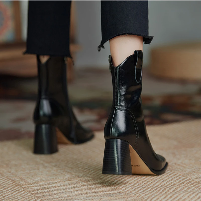 Обувки на висок ток в британския стил в стил ретро, есенно-зимни кожени фини обувки на дебелите обувки, обувки със средна дължина, с квадратни пръсти, къси Дамски ботуши Изображение 5